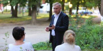 У Тернополі будинок “тріщить по швах”, люди живуть як на пороховій бочці (Фото, відео)