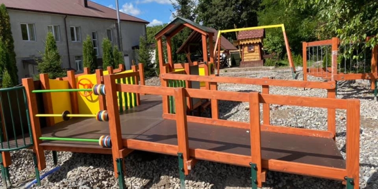 Допомогти легко: тернополян просять долучитися до акції “Подаруй світло”