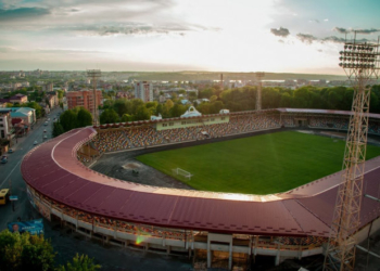 “Стадіон так стадіон”: голову ТОДА викликають на Тернопільський стадіон (відео)