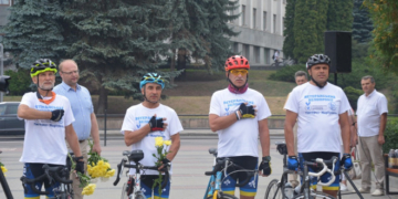 «Ви увіковічуєте пам’ять про загиблих побратимів», – Віктор Овчарук на  зустрічі учасників ветеранського велопробігу