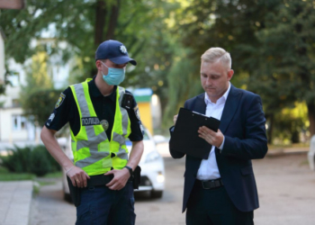 Олексій Станько: “У Тернополі дороги ремонтують лише в тих дворах, де депутати дружні до мера та його бізнес-оточення” (Фото, відео)