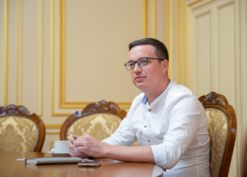 СБУ хочуть зробити, як Tesla, але чи поїде вона по українському бездоріжжю: інтерв’ю про реформу спецслужби