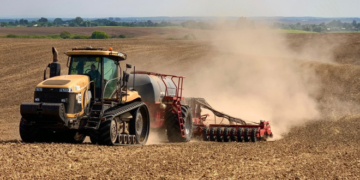 «Контінентал Фармерз Груп» розпочала посів озимих під урожай-2021