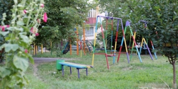 У Тернопільському дворі облаштують зелену зону
