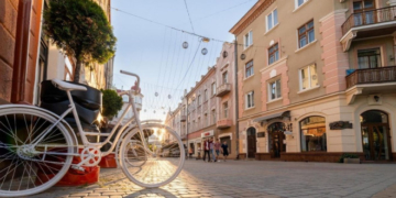 «Чим більше фотографую Тернопіль, тим більше його люблю», – Павло Древницький