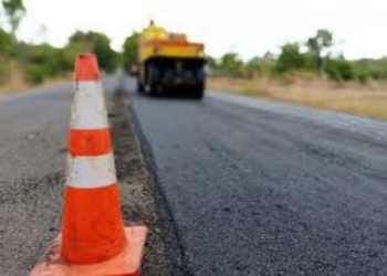 На Тернопільщині за неякісний ремонт доріг чоловік постане перед судом