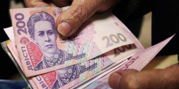 Децентралізація насправді: як Київ обкрадає бюджет Тернополя