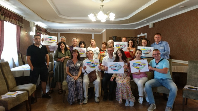 Усиновителів, прийомних сімей, патронатних вихователів на Тернопільщині стане більше: розпочато навчання нової групи кандидатів