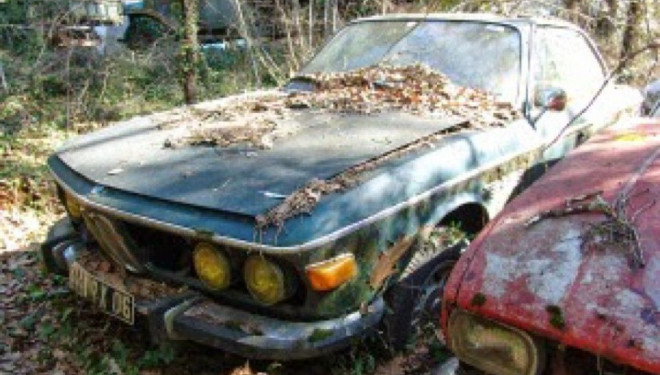 Покинуті авто у Тернополі: куди звернутися , щоб цей транспорт забрали?
