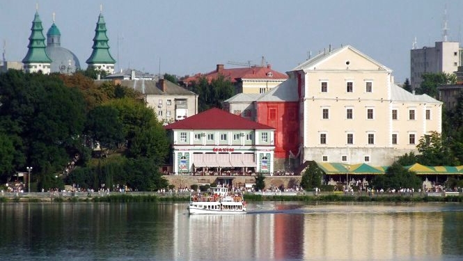 “Гарячий понеділок”: як від сьогодні житиме Тернопіль?