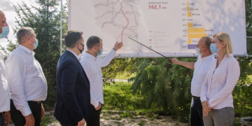 Амбітні плани: на Тернопільщині до кінця року хочуть відремонтувати рекордну протяжність доріг