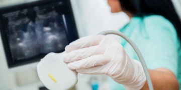 Важливо вчасно зробити діагностику і зберегти своє здоров’я!