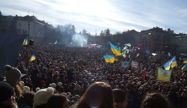 «Червоною зоною» і тарифами уряд душить бунтівний Тернопіль