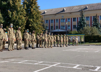 Голова обласної ради Віктор Овчарук привітав легендарну 44 бригаду із шостою річницею її створення