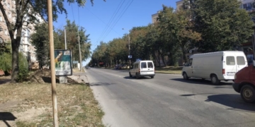 У Тернополі замінюють огорожу турнікетів