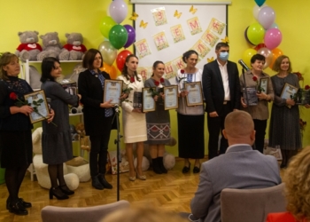 Віктор Устенко привітав працівників дошкільних закладів з професійним святом