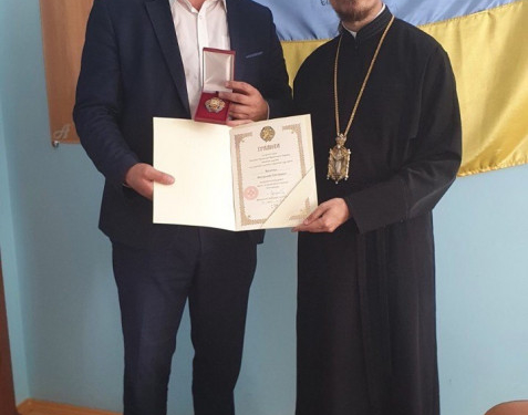Головному медику Тернопільщини вручили церковну нагороду