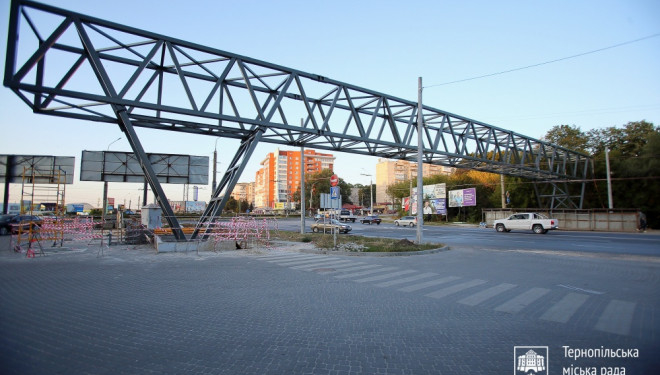 Сталевий каркас уже готовий: що залишилося добудувати на новому тернопільському мості?