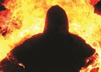 Стало відомо, який стан чоловіка, що підпалив себе на Тернопільщині (Відео)