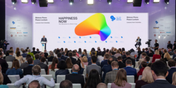 Рапопортleaks: Щоб просувати свій вплив, РФ хотіла купити медіа та громадські ініціативи Пінчука