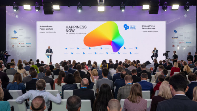 Рапопортleaks: Щоб просувати свій вплив, РФ хотіла купити медіа та громадські ініціативи Пінчука