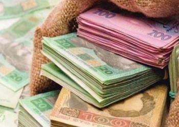 На Тернопільщині продовжуються баталії за обласний бюджет: хто виграє, а хто постраждає?