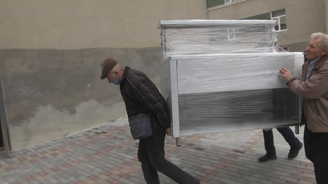 Нове кухонне обладнання у їдальню отримала Тернопільська школа №18