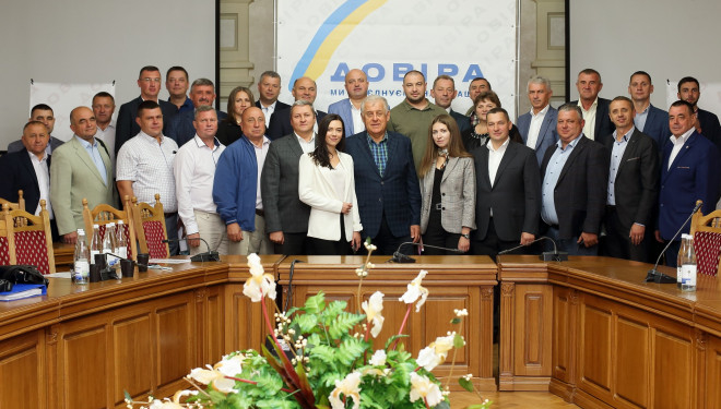 Молода партія «Довіра» проходить у Тернопільську обласну раду