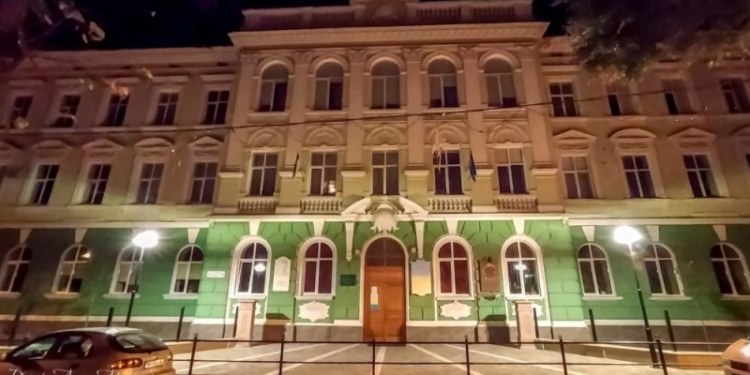 У Тернополі пришкільні ділянки зазнали змін