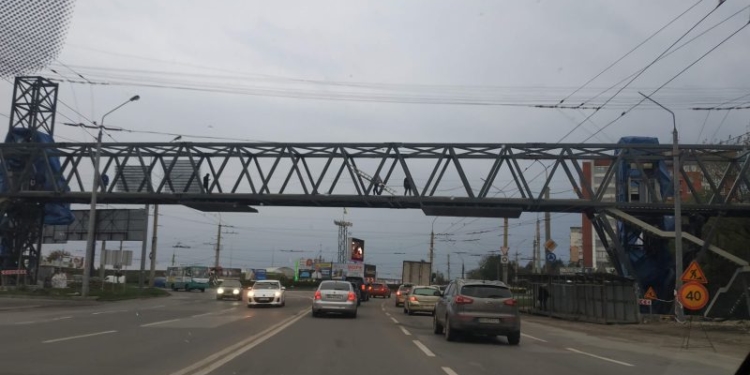 Надземний перехід: як виглядає у Тернополі найбезпечніший перехід?