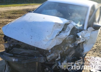 На вулиці 15 Квітня у Тернополі під колесами автомобіля Škoda Octavia опинився 35-річний чоловік