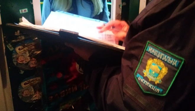 Перевірки тривають: у  Тернополі проводять нічні рейди