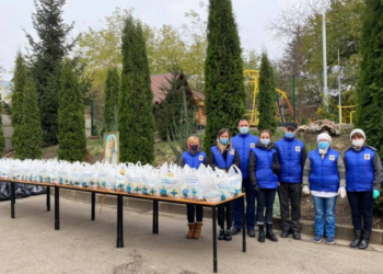 У Тернополі допомагають містянам, які опинилися у скрутних умовах через карантин