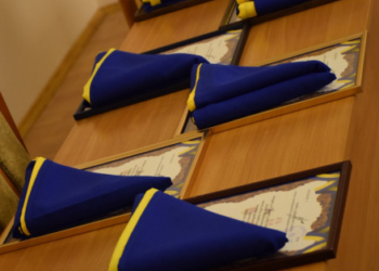 “Поважати і пам’ятати полеглих воїнів – захисників”: на Тернопільщині зустрілися із родиними героїв