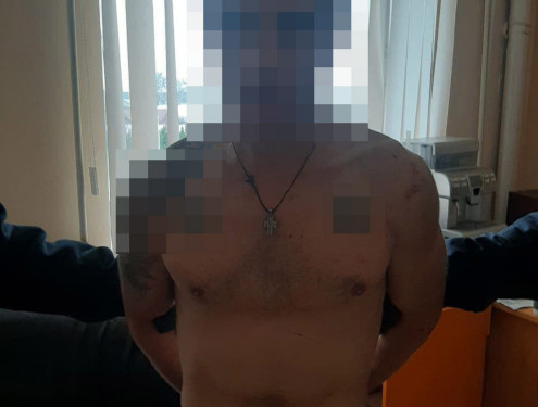 І таке буває: у Тернополі злодій заховався у офісному приміщенні