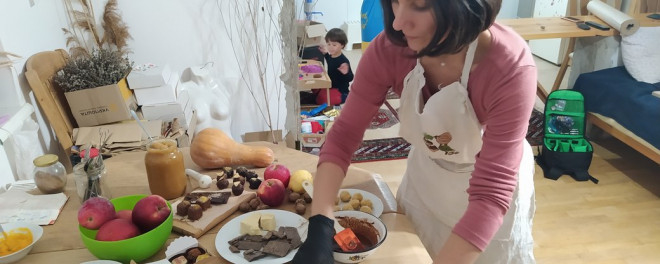 Тернополянка виготовляє цукерки за унікальними рецептами