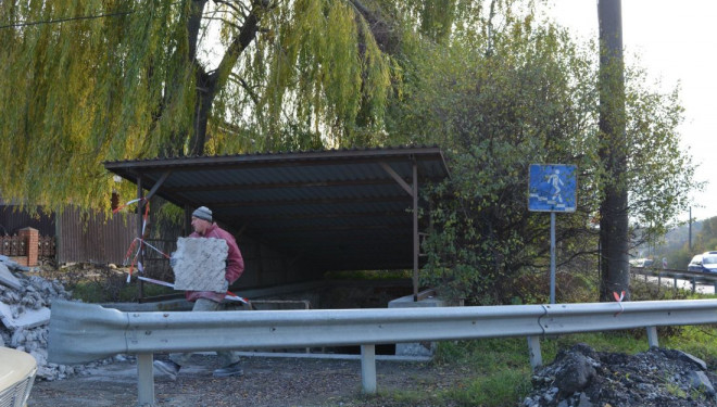 У селищі на Тернопільщині розпочали ремонт підземного пішохідного переходу