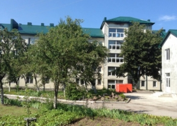 На Тернопільщині у п’ять “геріатичних установах” є активні спалахи коронавірусу