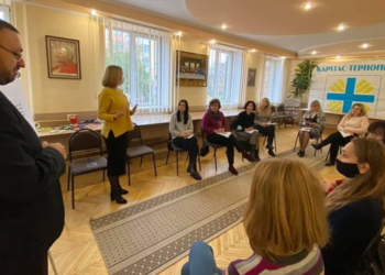 Тернопільську молодь будуть залучати до участі у соціальних проєктах