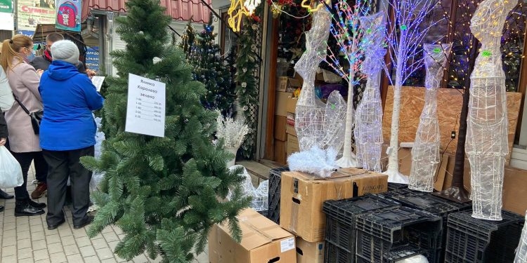 Заклади громадського харчування та ринки Тернопільщини перевіряють на дотримання карантину