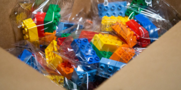 Навчальні заклади Тернопільщини  отримали чергову партію LEGO