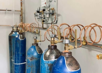 На Тернопільщині перевіряють правильність експлуатації кисневих балонів