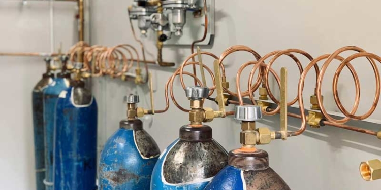 На Тернопільщині перевіряють правильність експлуатації кисневих балонів