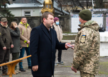 Ми підтримуватимемо наших захисників і завжди пам’ятатимемо тих, хто віддав життя у цій боротьбі, – Володимир Труш