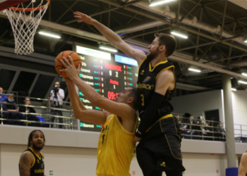 Тернопільські баскетболісти зробили перший крок назустріч чвертьфіналу Кубка України