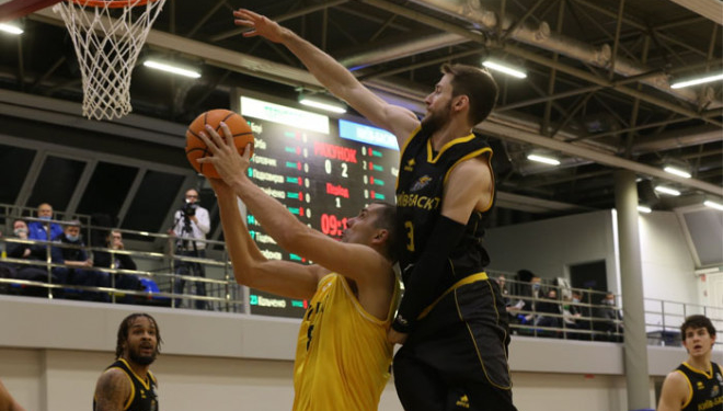 Тернопільські баскетболісти зробили перший крок назустріч чвертьфіналу Кубка України