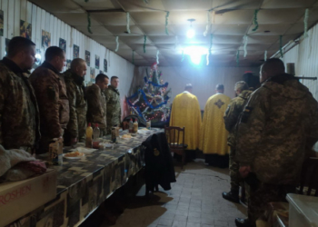 З Богом на війні: духовні наставники Тернопілля поїхали у зону бойових дій