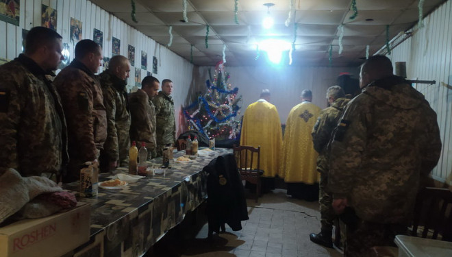 З Богом на війні: духовні наставники Тернопілля поїхали у зону бойових дій