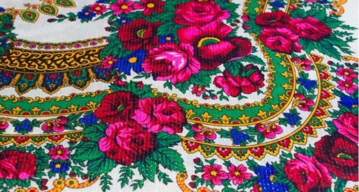 Тернополянок просять долучитися до модного флешмобу #УкраїнськаХустка