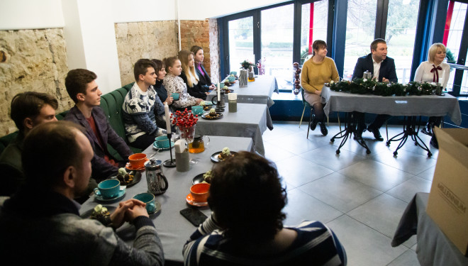 Обдаровану молодь Тернопільщини нагородили подяками